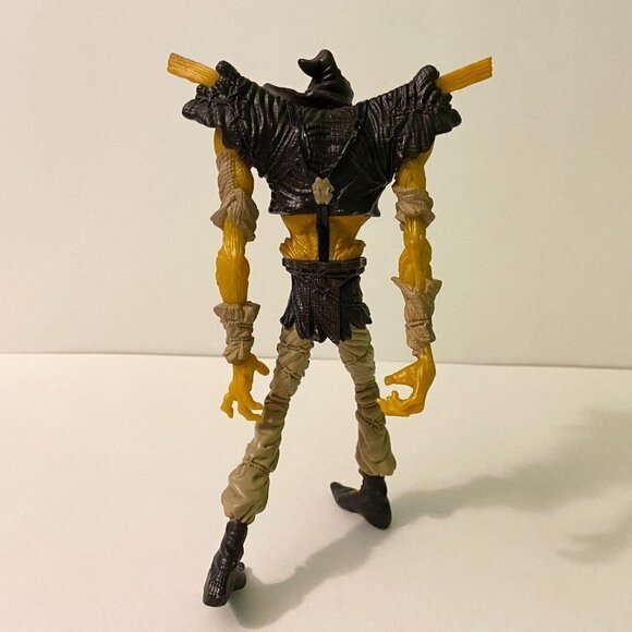 Vintage 1997 Batman Legends of the Dark Knight Twister Strike Scarecrow Figure - Picture 14 of 15